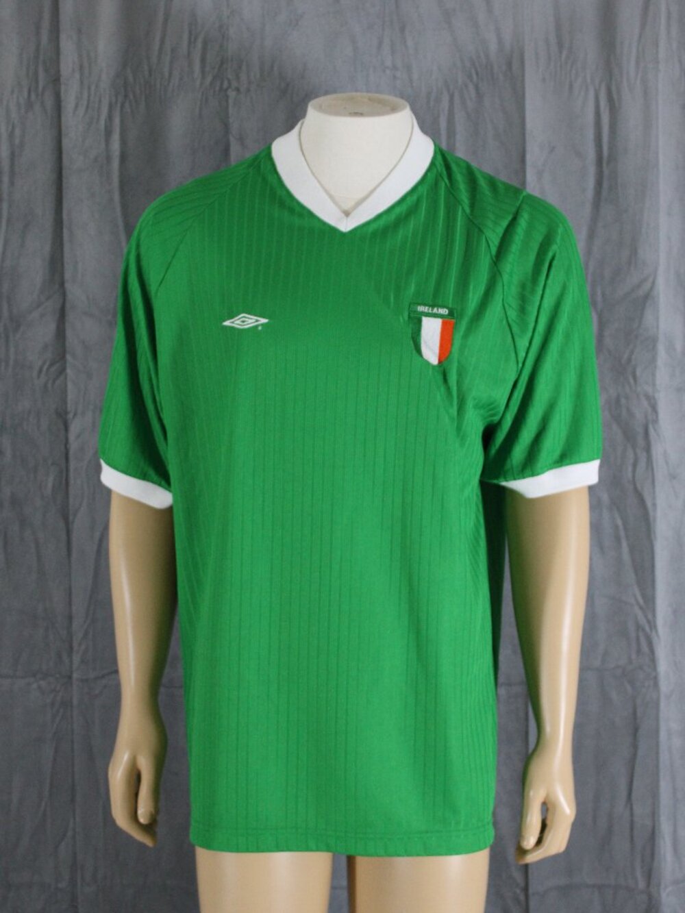 Team Ireland Jersey - 1990s Training Jersey Umbro - Men's Large
